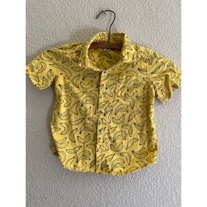 Old Navy Banana Print Short Sleeve Button Down Size 3T